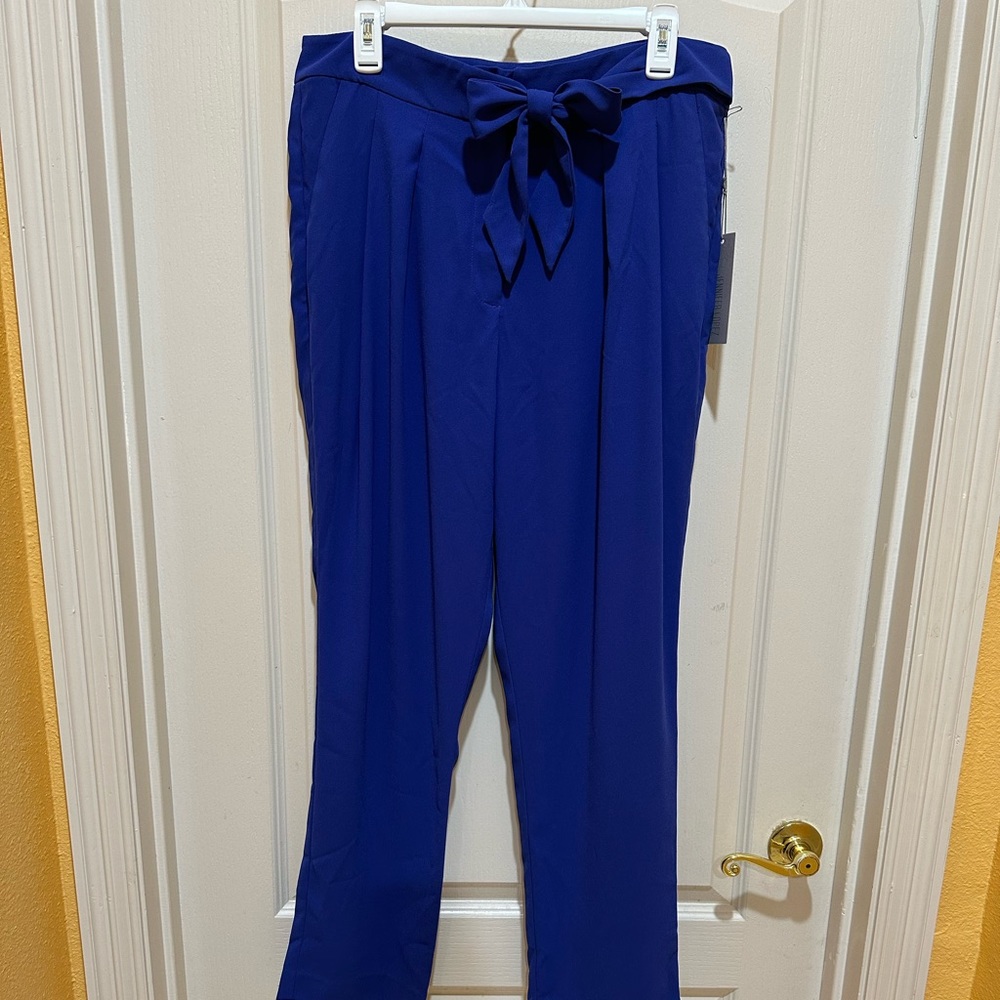 Jennifer Lopez high waist royal blue pant
